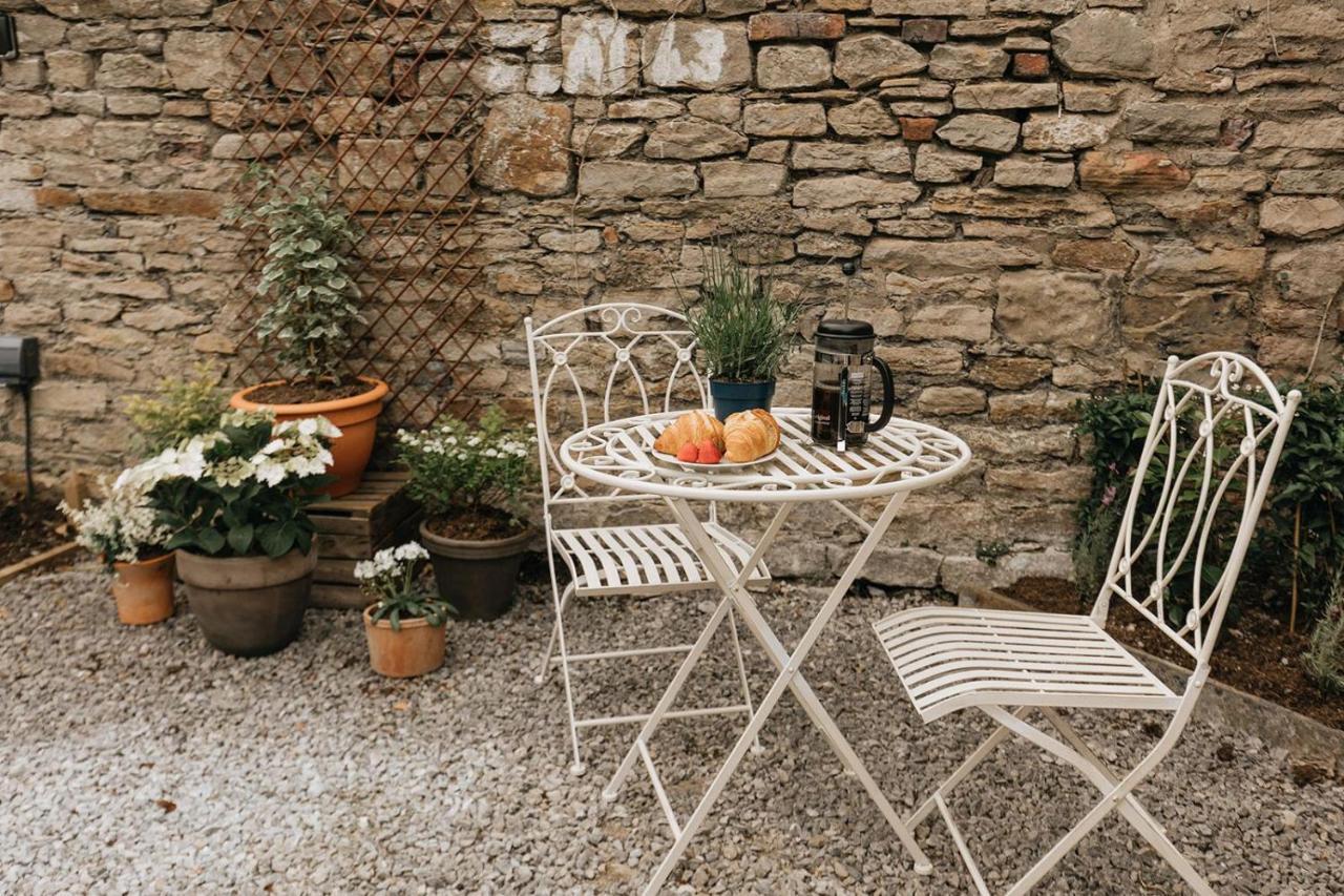 Wensleydale, Old School Rooms - Ground Floor Luxury Apartment In Richmond, North Yorkshire Richmond  Exteriér fotografie