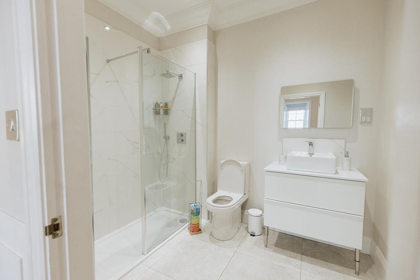 Wensleydale, Old School Rooms - Ground Floor Luxury Apartment In Richmond, North Yorkshire Richmond  Exteriér fotografie